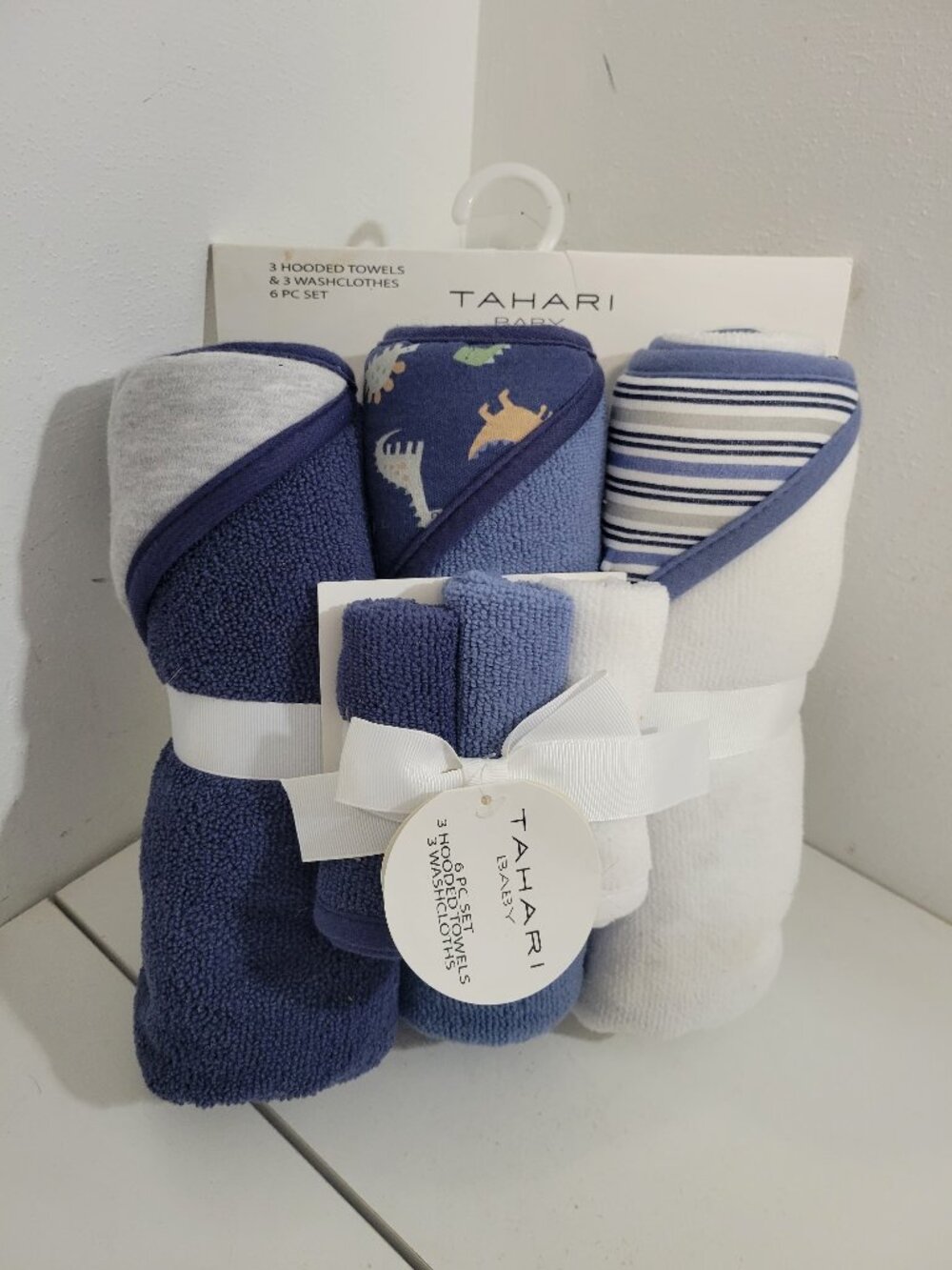 NWT Tahari Baby towel Set